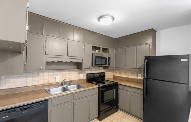 1 bed, 1 bath, 583 sqft, $925, Unit 1617H