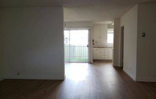 039 - 2439 Chelsea Place