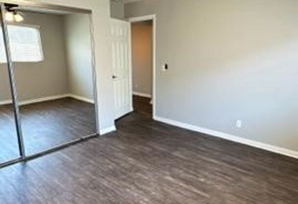 1 bed, 1 bath, 700 sqft, $1,985, Unit 312-13 upper unit