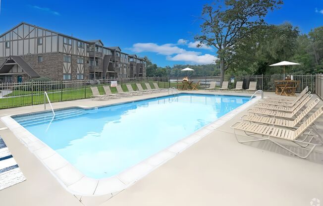 Chalet Villa Lakefront Community