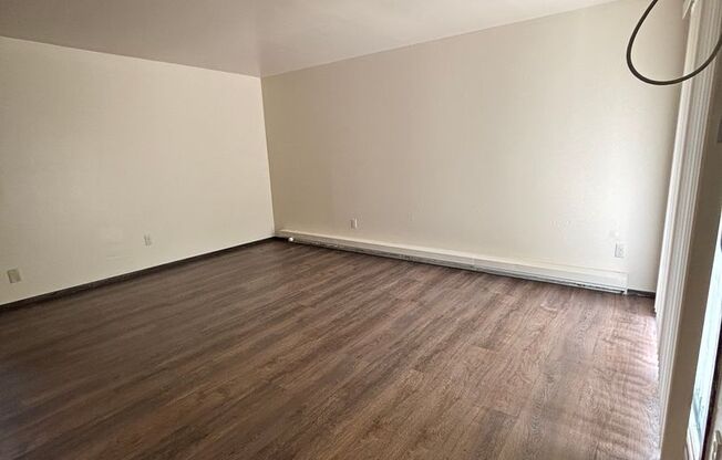 8548 W. Appleton Ave.
