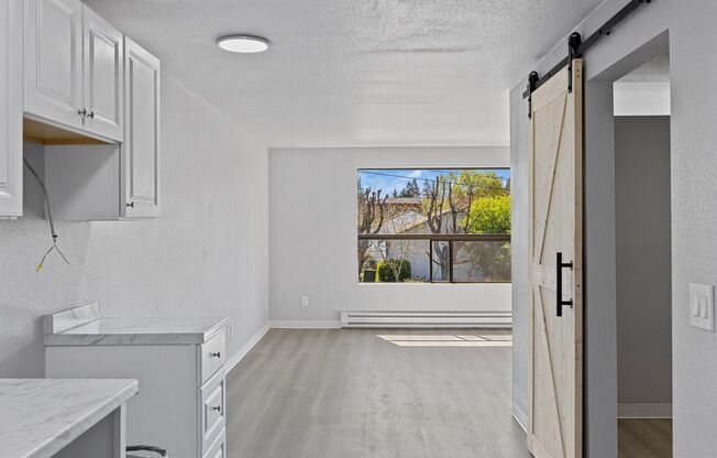 Highline Villas - Renovated 1-Bedroom Apartment | Steps from Downtown Burien
