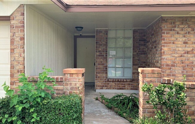 COMING SOON!!   2314 Woodbough Ct ***Ask about our No Security Deposit Option***