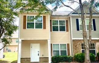 3 beds, 2.5 baths, $1,485