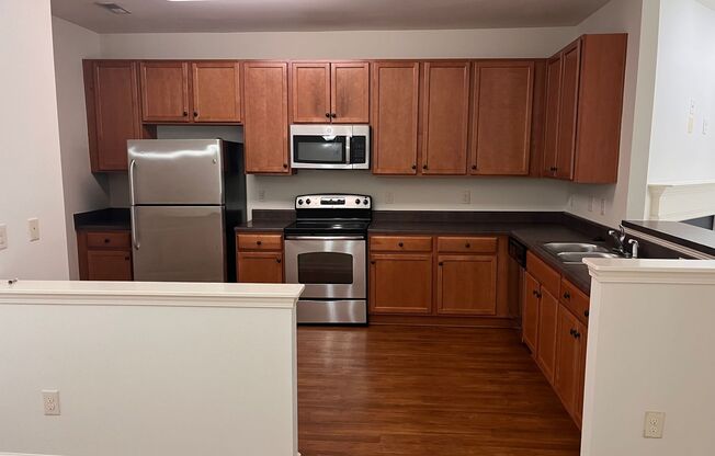 Spacious & Modern 3-Bedroom Home in Prime Raleigh Location