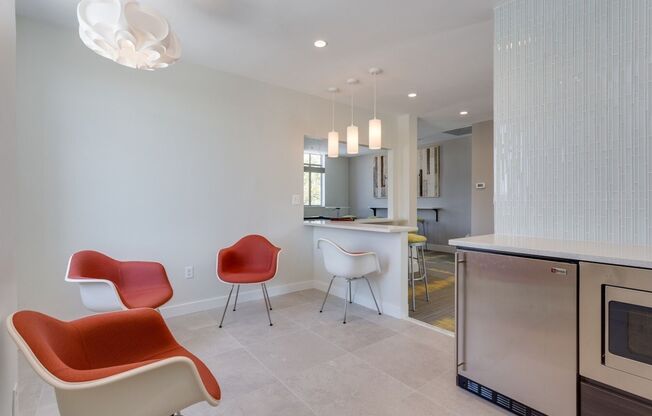 Studio, 1 bath, 389 sqft, $1,955, Unit 1845-105