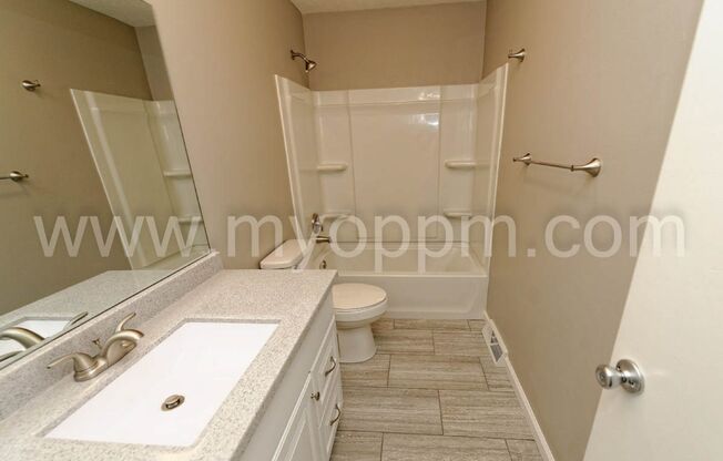 NOLASCO 11652 Camden Ave