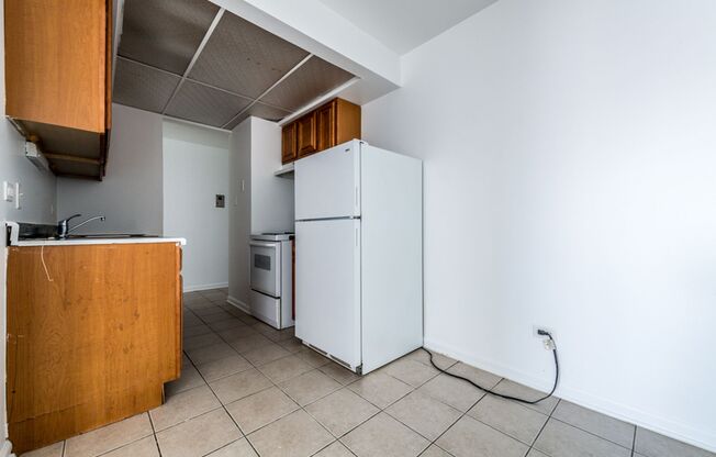 2115 S 4th