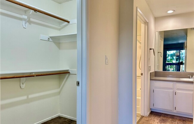 1441 Brett Pl