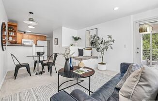 Bright & Spacious 1 Bedroom Roosevelt/UW Condo with Private Deck