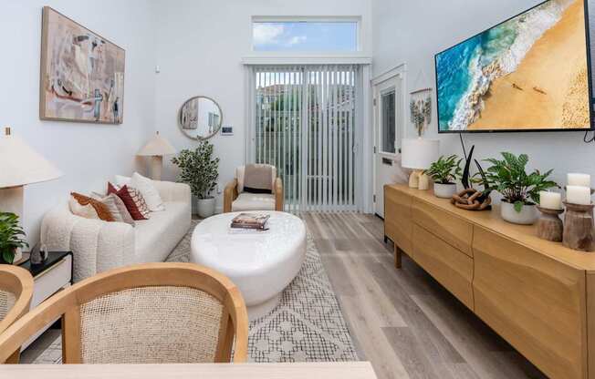 ADORA TOWNHOMES & APARTMENTS IN ROSEVILLE, CALIFORNIA
