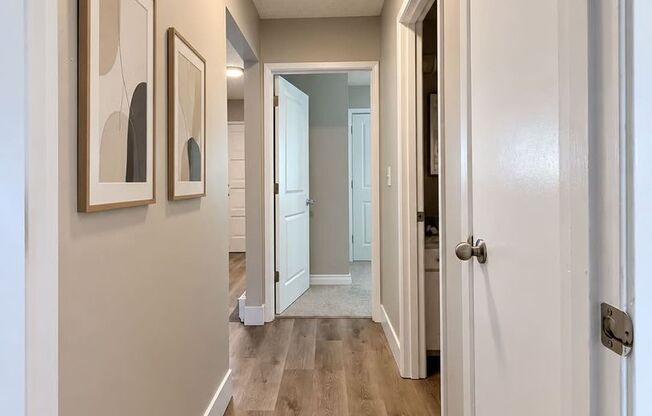 2 beds, 1 bath, 720 sqft, $1,450, Unit 01