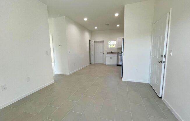 BRAND NEW 2/2/1- SW LEHIGH ACRES