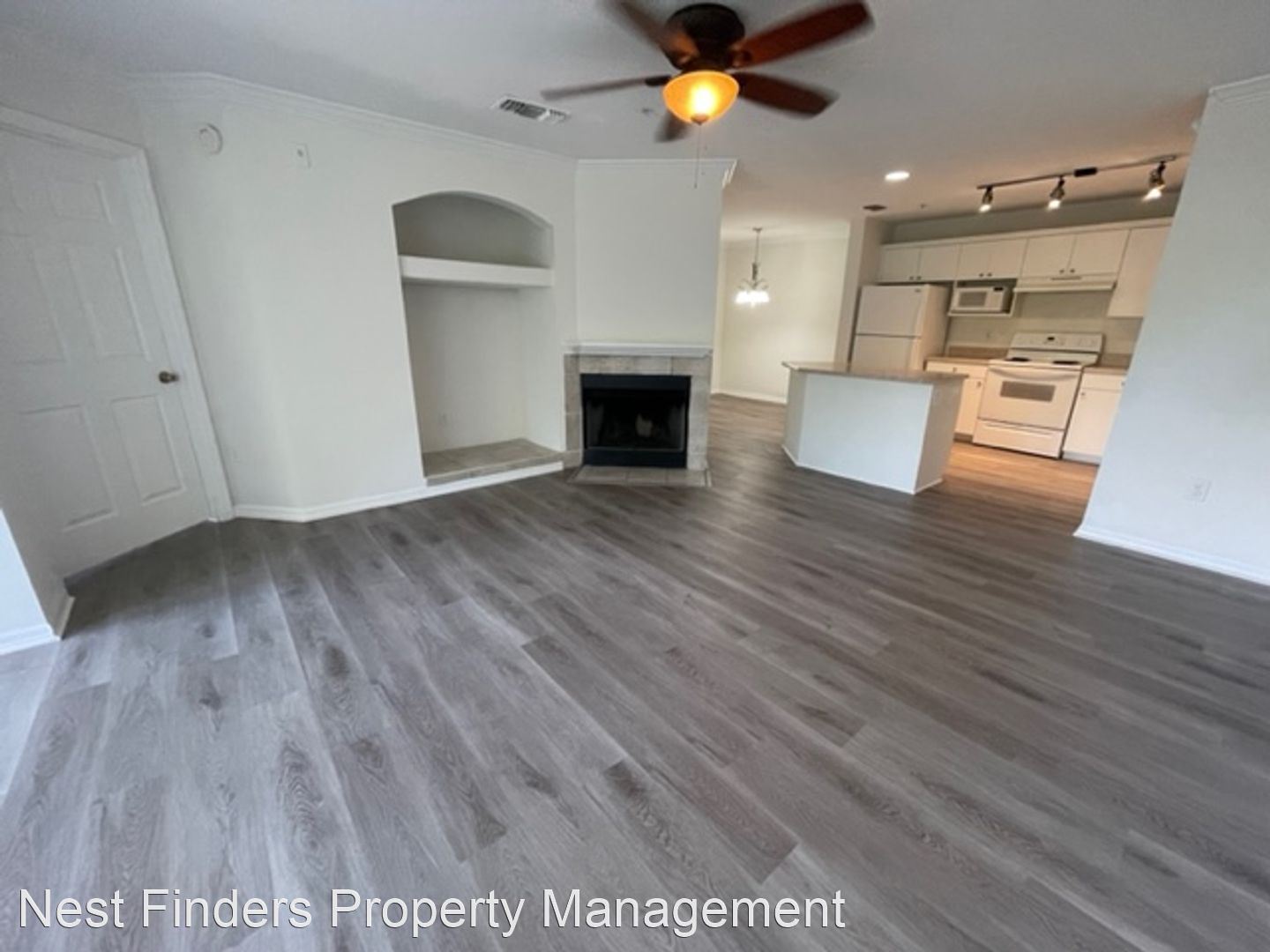 3591 Kernan Blvd #834