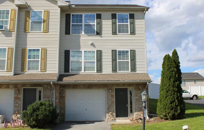 415 Fisher Drive, York, PA 17404