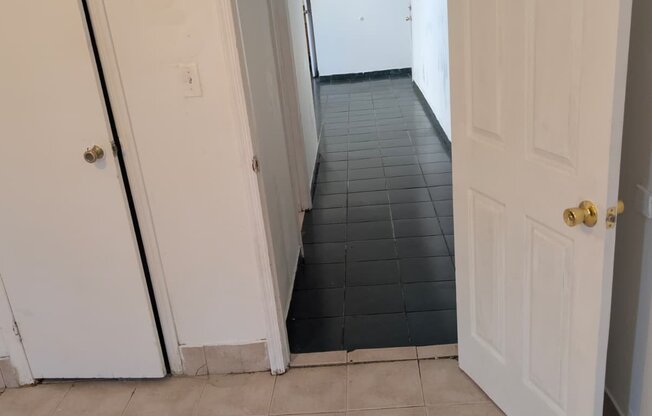 76 GRV AVE