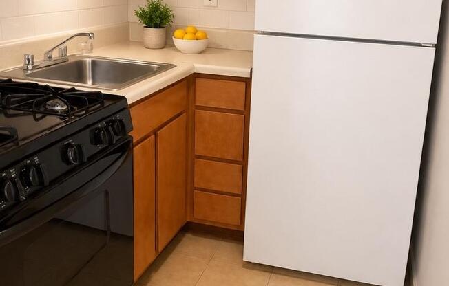 2 beds, 1 bath, 815 sqft, $3,500, Unit 4A