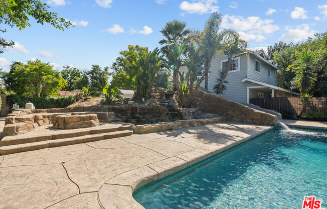 5656 PENFIELD AVE