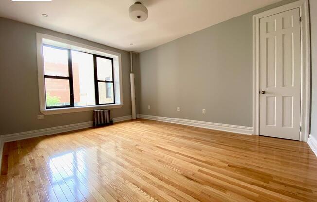 Studio, 1 bath, $2,300, Unit 3C