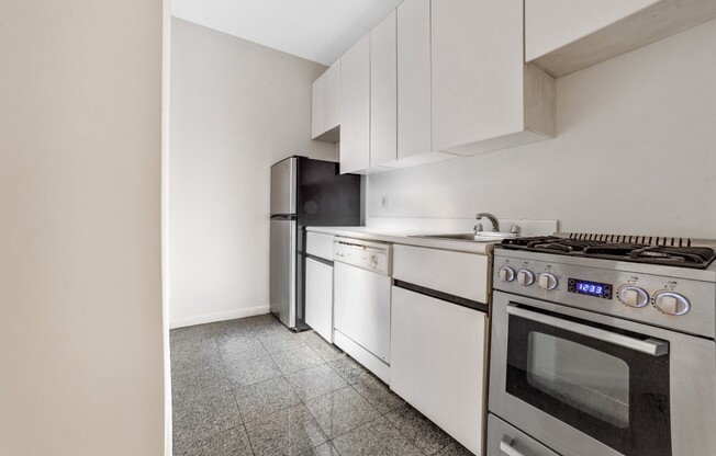 234 E 50 ST