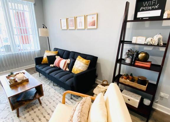 1040 N CENTRAL PARK AVE