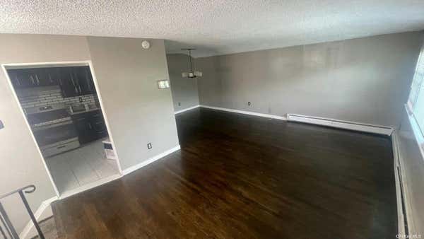 3 beds, 2 baths, $3,500