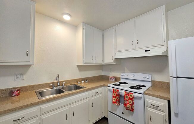 1 bed, 1 bath, 650 sqft, $1,845, Unit 093