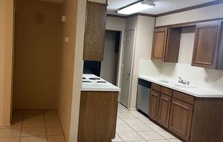 2 beds, 2 baths, $1,375