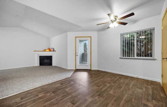 Welcome to Evergreen Village Apartments