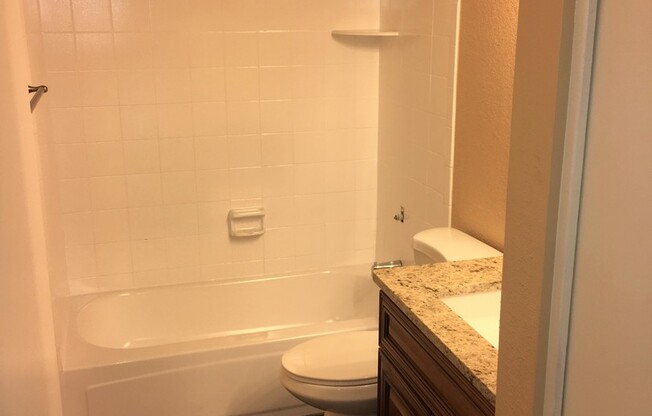 3 beds, 2 baths, $1,895, Unit Unit# 143