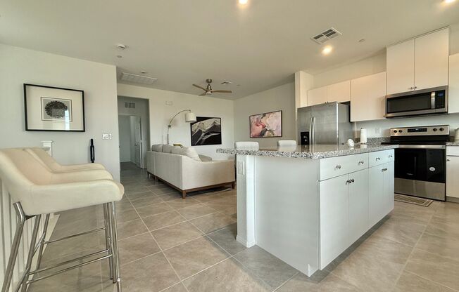 Beautiful 3bd/3bath home