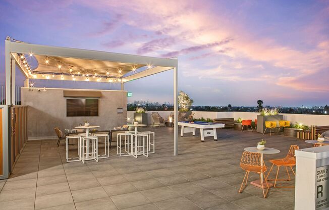 3 beds, 2 baths, 1,015 sqft, $5,400, Unit 202