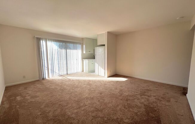 2 beds, 1 bath, $2,700, Unit #3