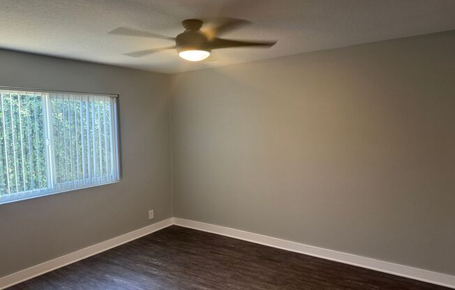 2 beds, 1 bath, 950 sqft, $2,695, Unit 1720-3