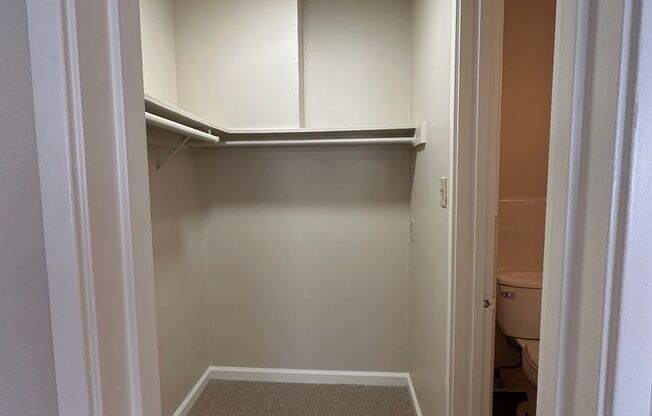 Studio, 1 bath, $1,425, Unit 212