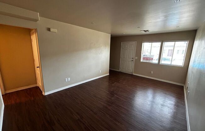 2 beds, 1.5 baths, 1,047 sqft, $1,395, Unit Unit 22