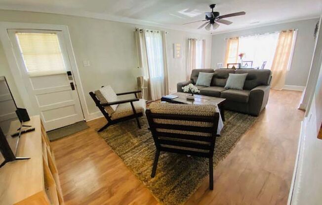 3 bedrooms /2 bathrooms