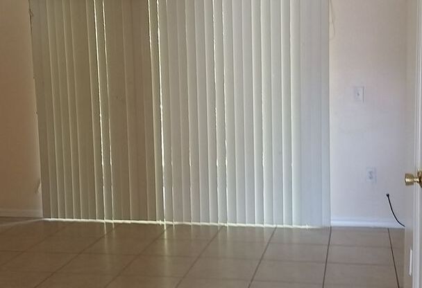 Stunning 2-Bedroom Townhouse in the Desirable Gated Community of The Hammocks!