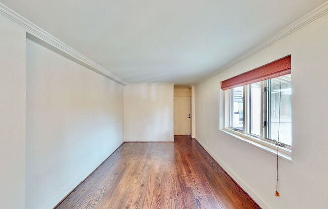 2 beds, 1 bath, $1,750