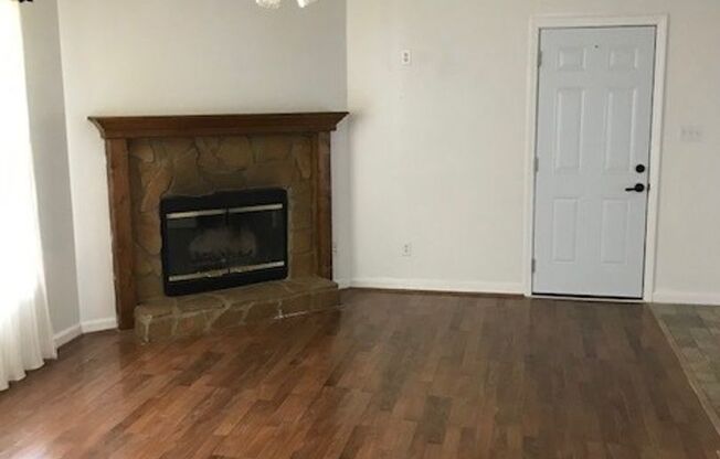 210 Wagon Wheel Trl: Desirable 3bd, 2ba Ranch with Large, Fenced-in Lot Available for Rent in Senoia! AVAILABLE AUG 2025!