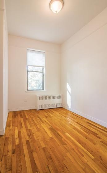 423 E 83 ST
