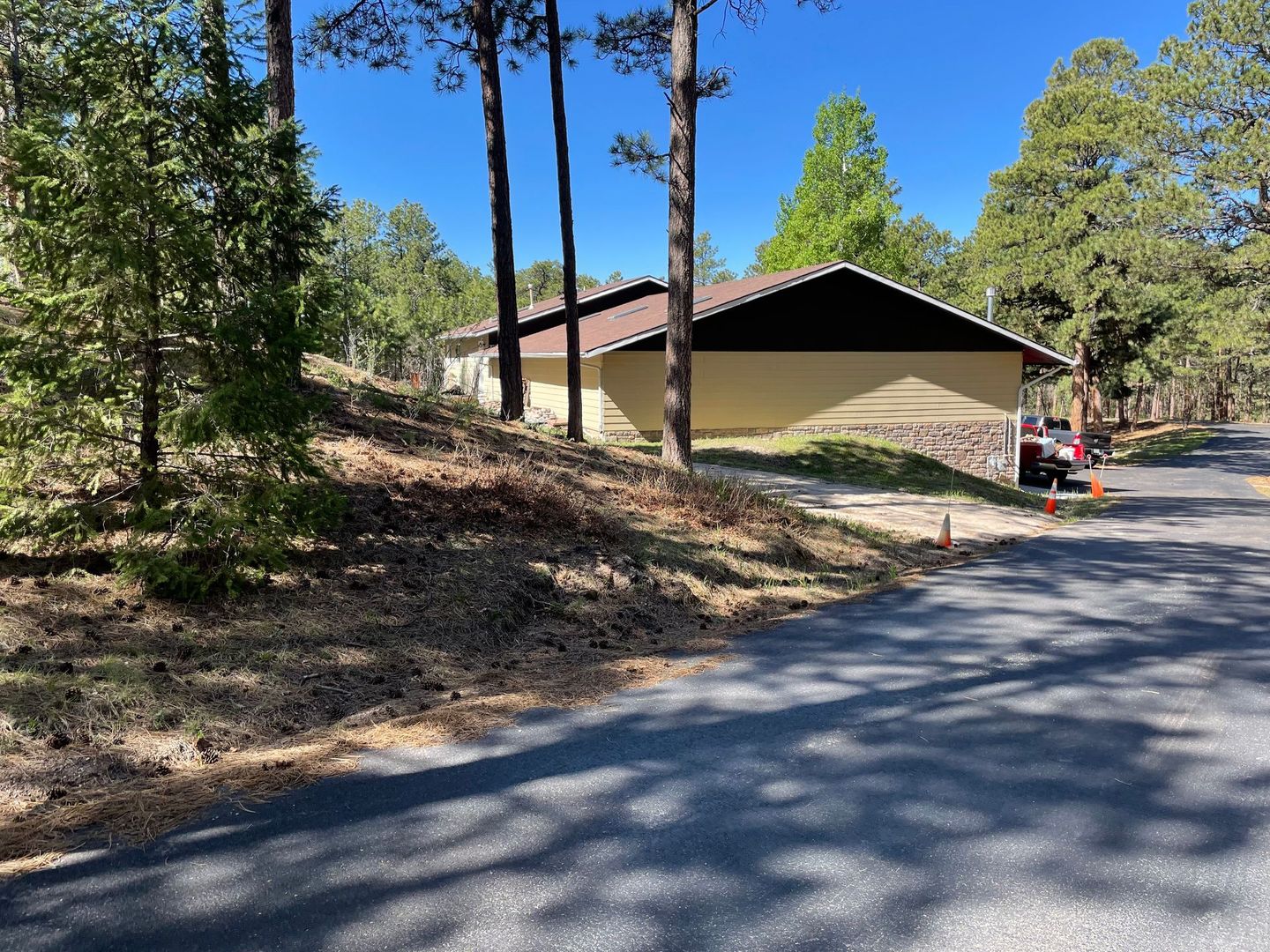 14710B Roller Coaster Rd