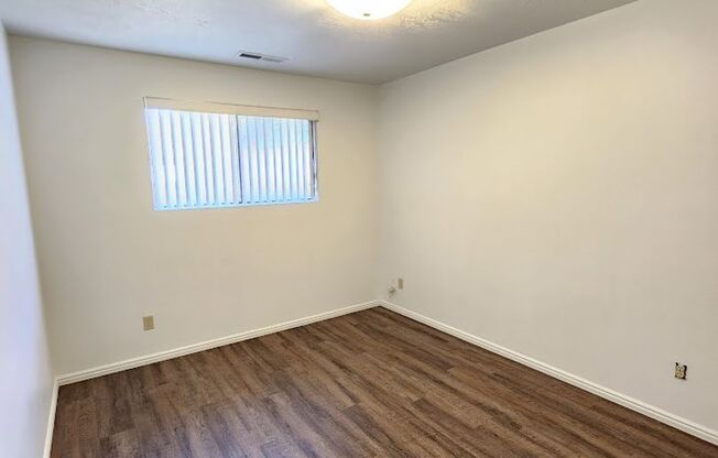 2 beds, 1 bath, $1,575