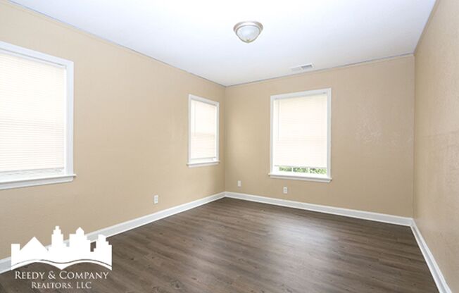 Welcome to 2785 Ketchum Rd, a charming 2-bedroom, 1-bathroom home located in Memphis, TN.