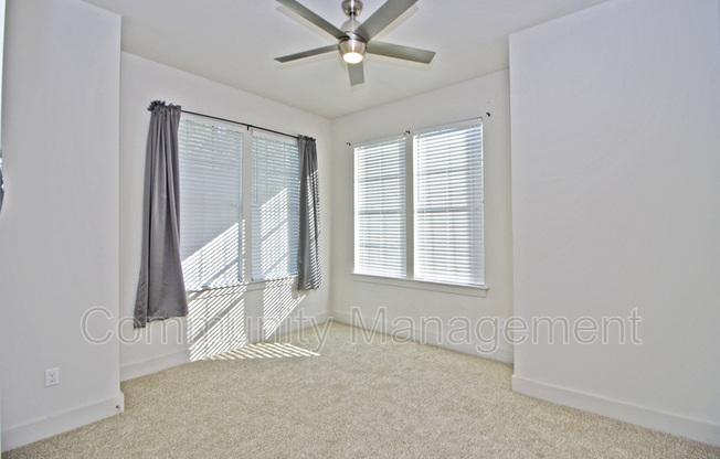 333 E BOYD DR