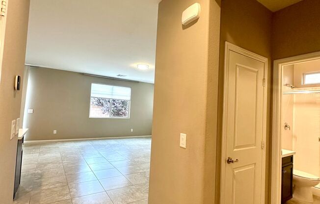 7428 Amesbury Street, Las Vegas, NV 89113