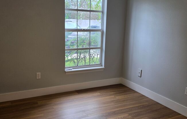 2 beds, 2 baths, $1,500, Unit Unit B105