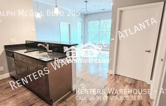 384 RALPH MCGILL BLVD NE