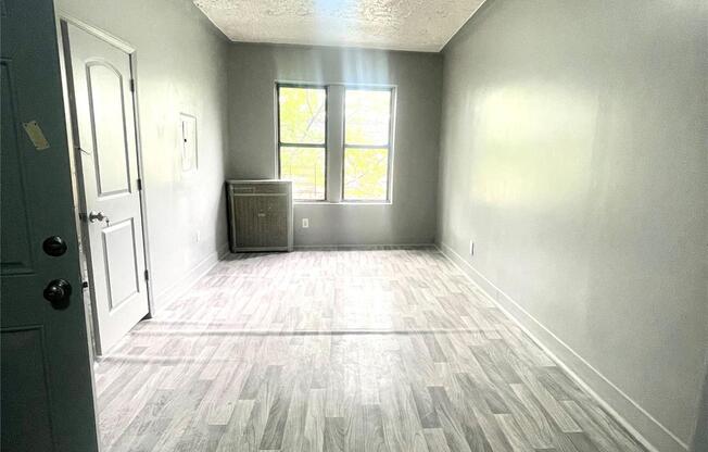1228 FLATBUSH AVE