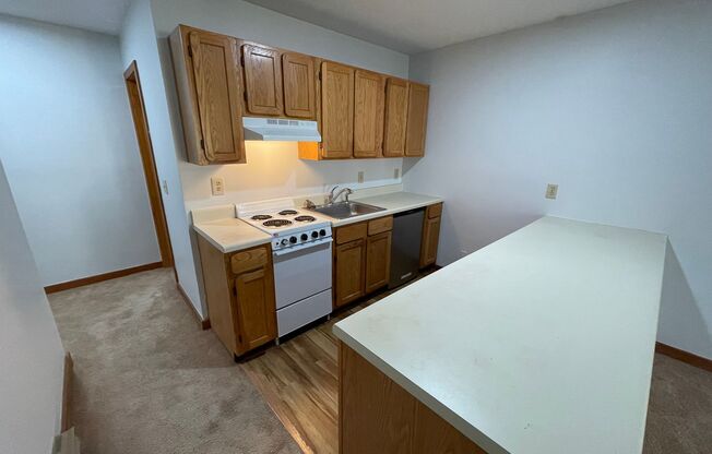 1 bed, 1 bath, $995